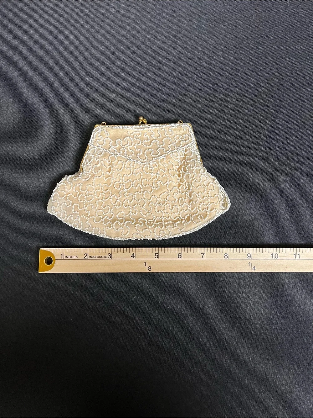 Vintage Cream Ivory Beaded Floral Evening Clutch Purse Kiss Lock